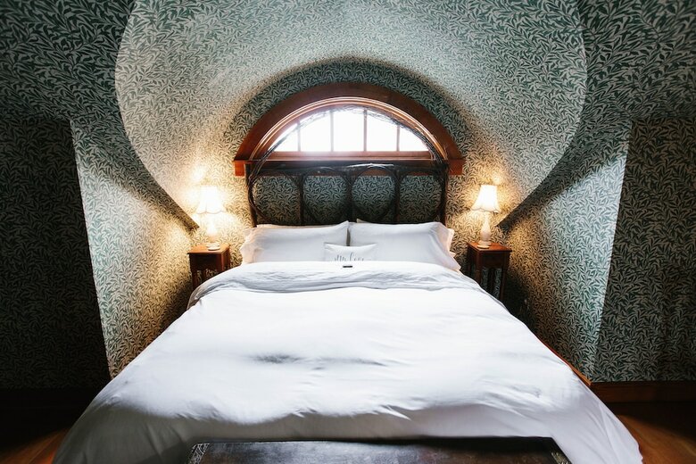 Bed & Breakfast Round Barn Farm B & B Event Center
