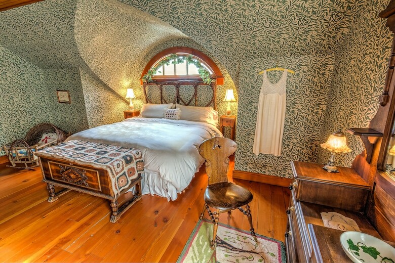 Bed & Breakfast Round Barn Farm B & B Event Center