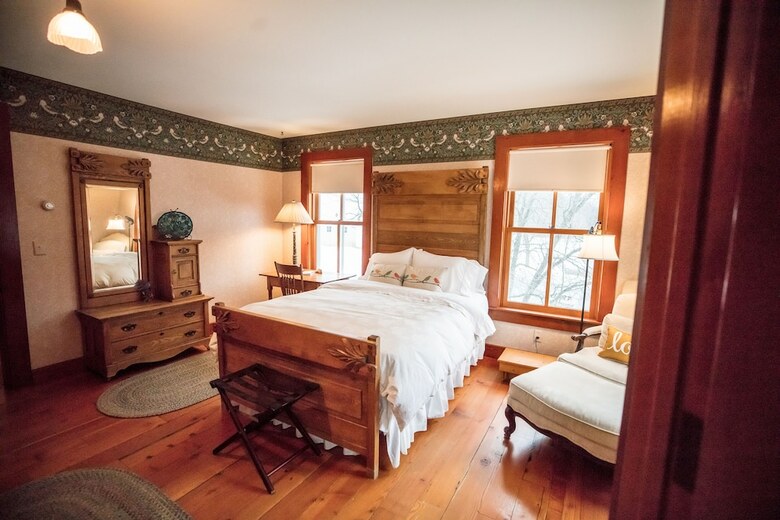 Bed & Breakfast Round Barn Farm B & B Event Center