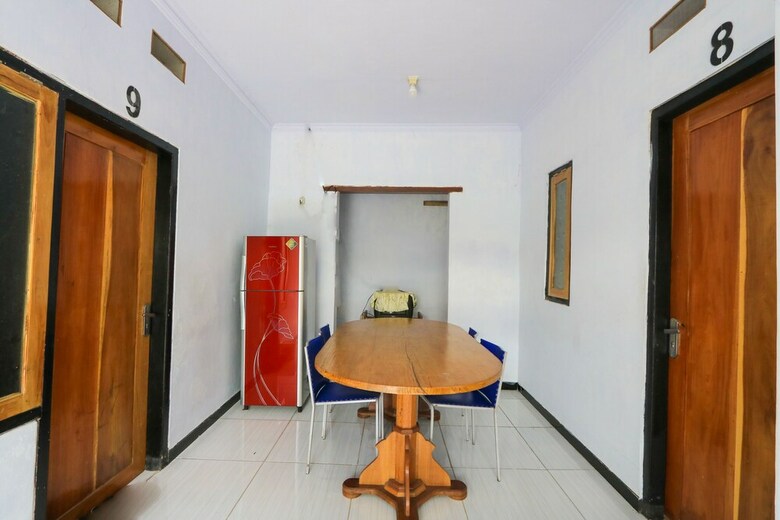 Hostal Spot On 2497 Pesona Guest House