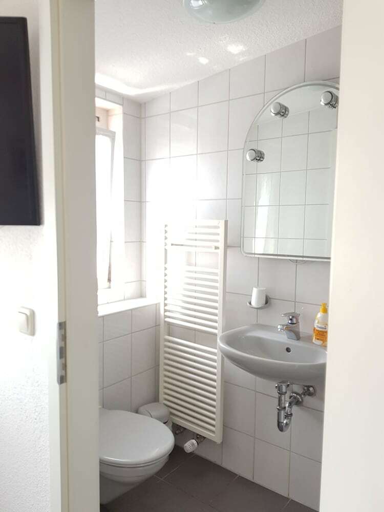 Hotel - Pension - Weller