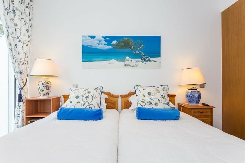 Atlantic Apartment