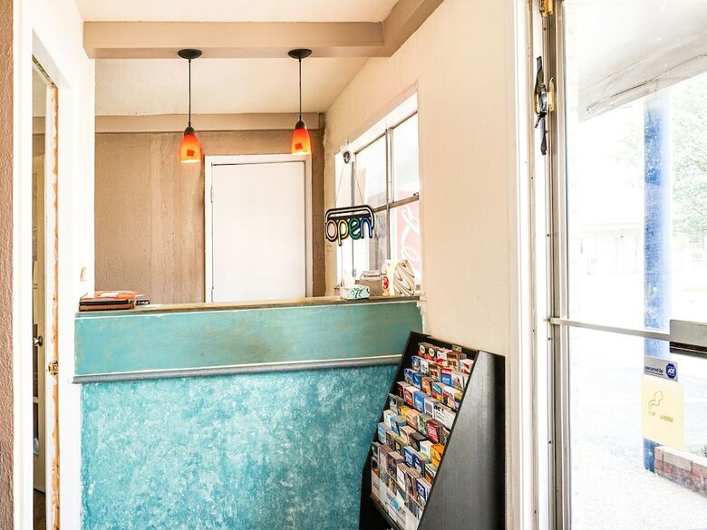 Motel Oyo Hotel Austin Street Giddings
