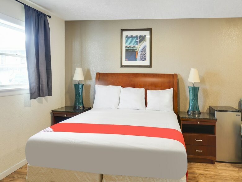 Motel Oyo Hotel Austin Street Giddings