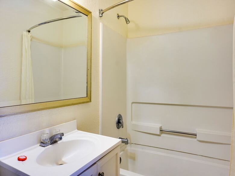 Motel Oyo Hotel Austin Street Giddings