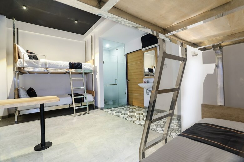 Hotel Oyo 2627 Ratamya Co-living