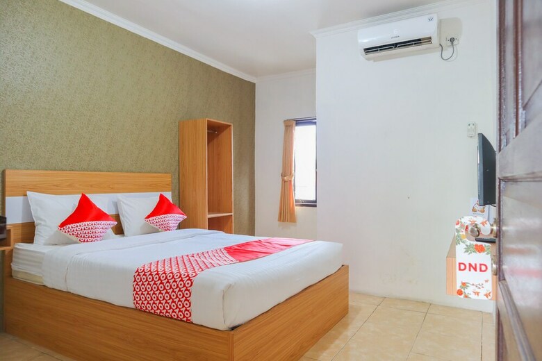 Hostal Assirot Residence