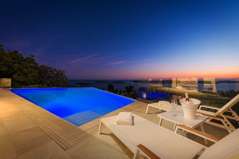 Luxury Villa Princess Of Hvar With Pool
