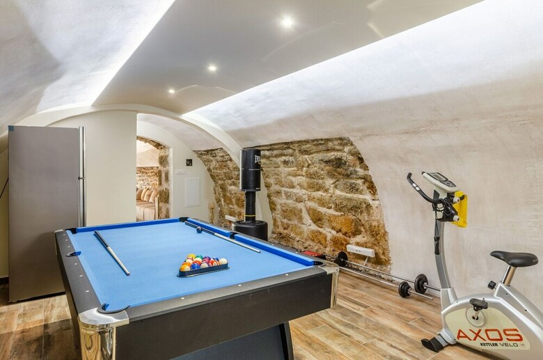 Beachfront Villa Gabriela With Pool