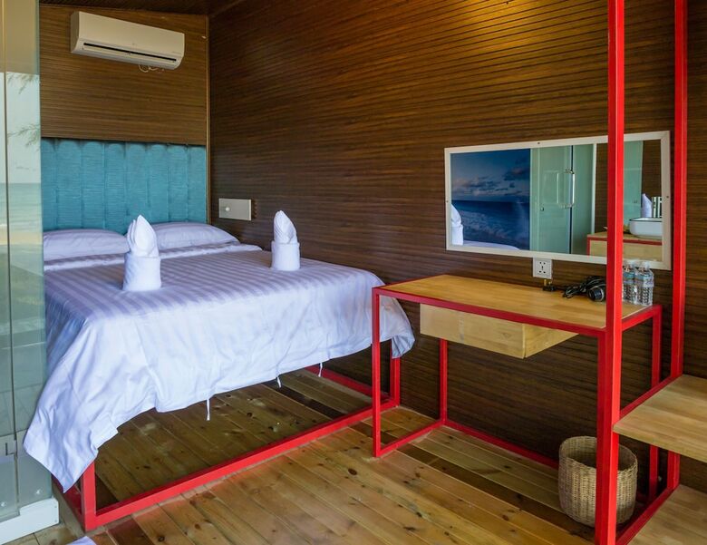 Hotel Sandy Beach Bungalows