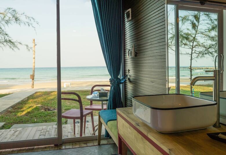 Hotel Sandy Beach Bungalows