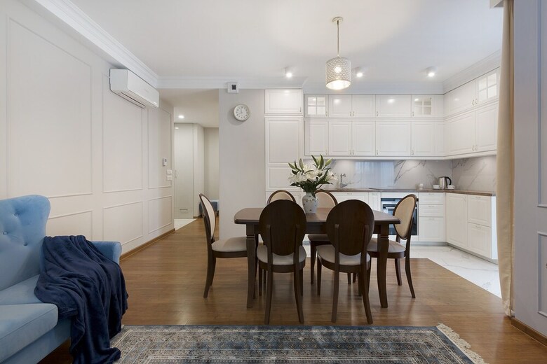 P&o Apartments Solec 15