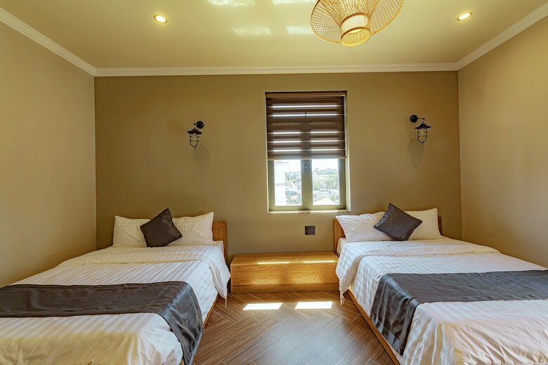 Nv Hotel