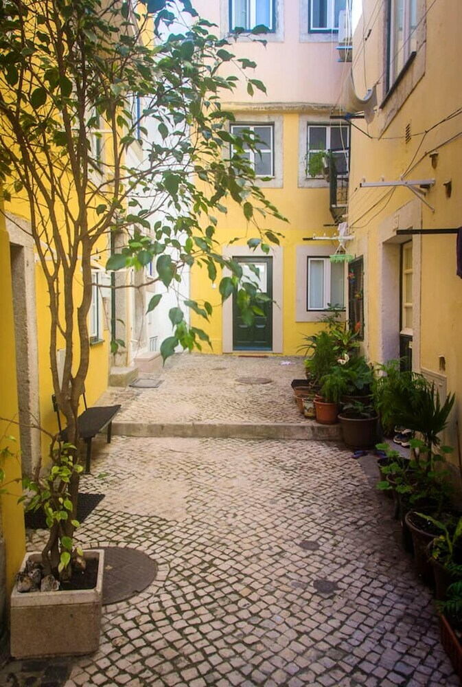Apartment With One Bedroom In Lisboa, With Wifi