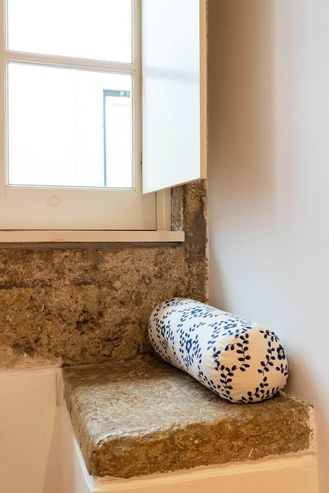 Apartment With One Bedroom In Lisboa, With Wifi