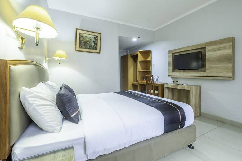 Oyo 2329 Hotel Nyland 3 Cijagra