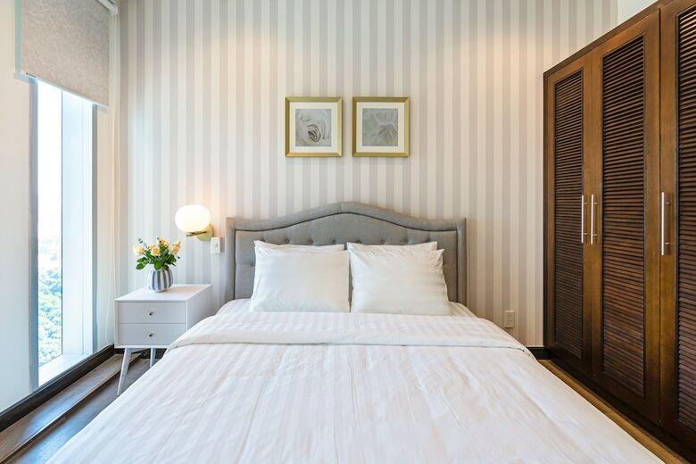 Bed & Breakfast Saigon Suites Collection By Idg In D1