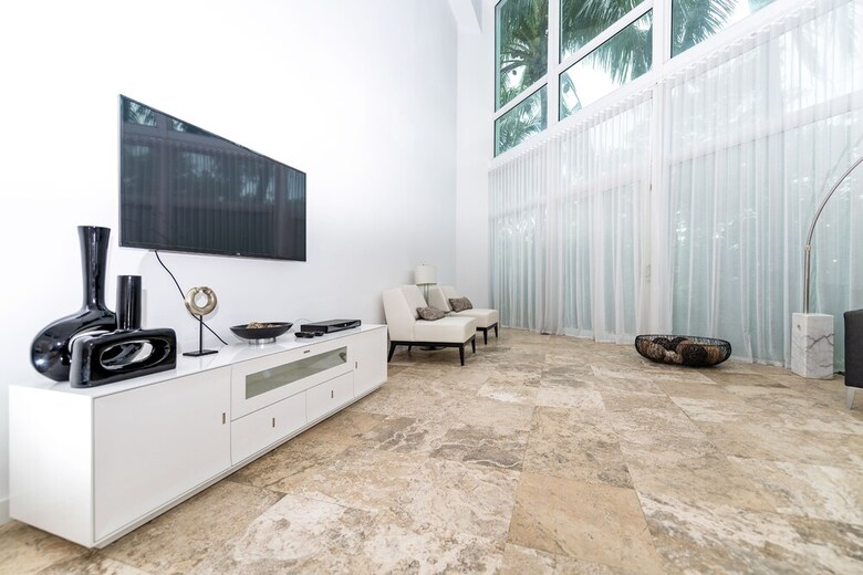 2228 Park 1