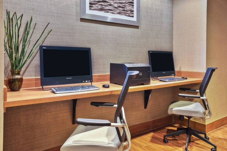 Hotel Springhill Suites By Marriott Chicago Elmhurst/oakbrook Area