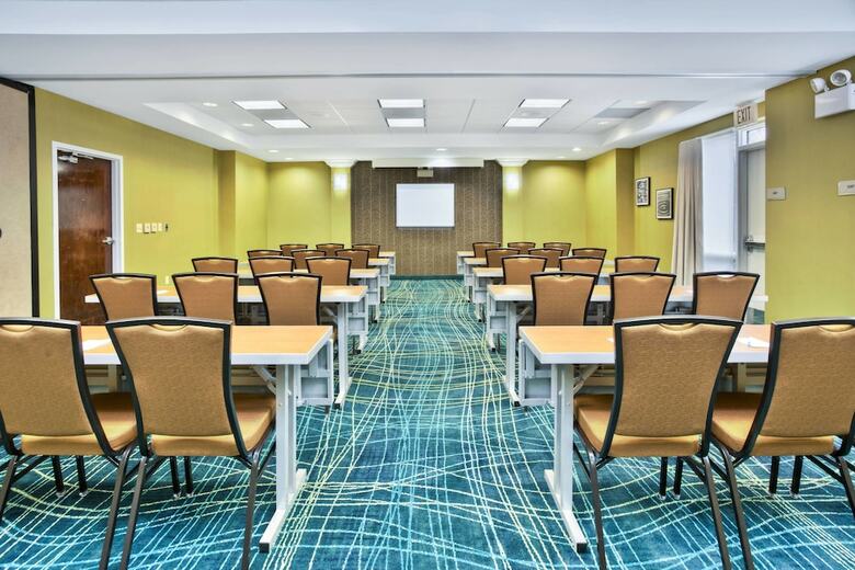Hotel Springhill Suites By Marriott Chicago Elmhurst/oakbrook Area