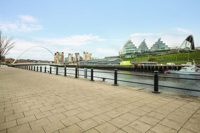 Hotel Ramada Encore By Wyndham Newcastle-gateshead
