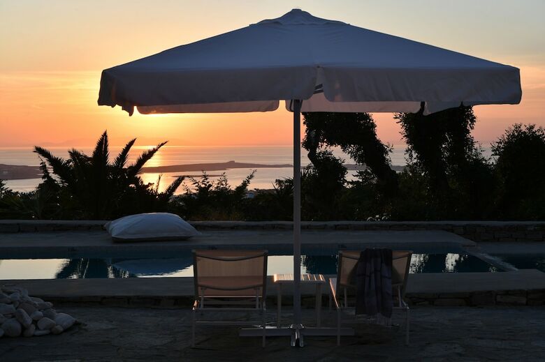 Paros Butterfly Villas