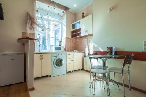 Hotel Apartments Adresa