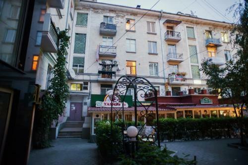 Deluxe Centre Apartment