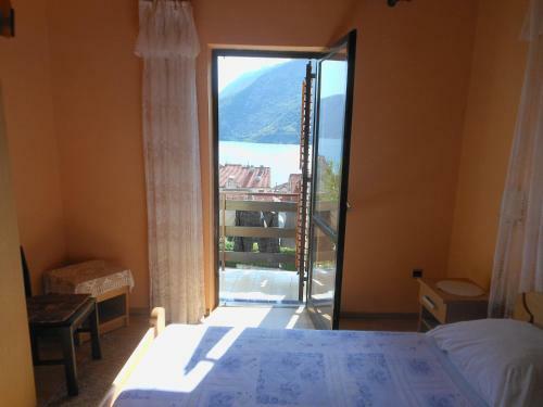 Hostal Lorena Rooms