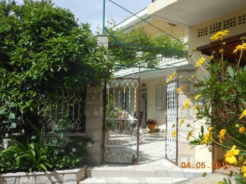 Hostal Lorena Rooms