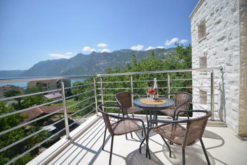 Apartments Risan