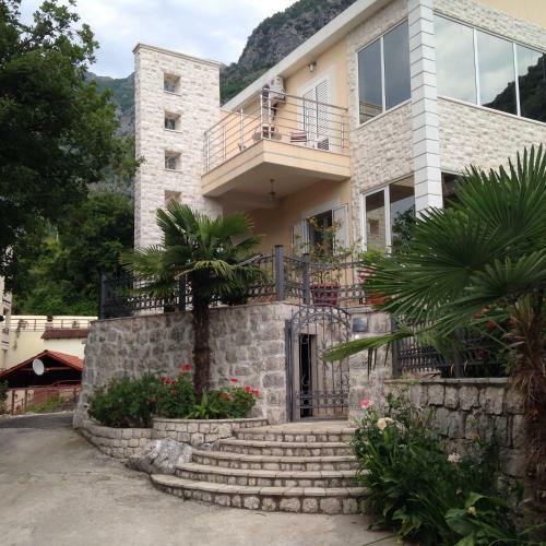 Apartments Risan