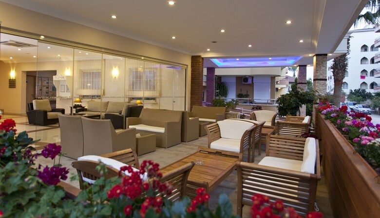 Remi Hotel
