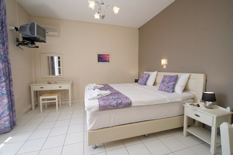 Hotel Studios Vrionis Panoramic Sunset