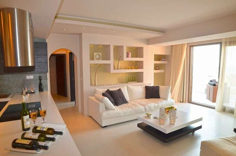 Aparthotel Kymothoe Elite