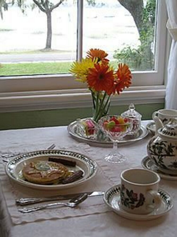 Bed & Breakfast The Cuthbert House Inn