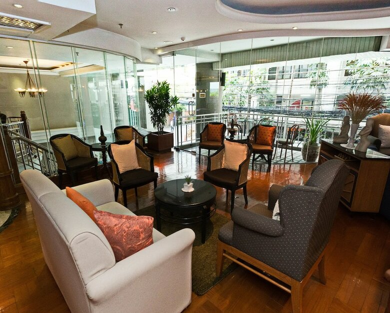 Silom Serene Hotel