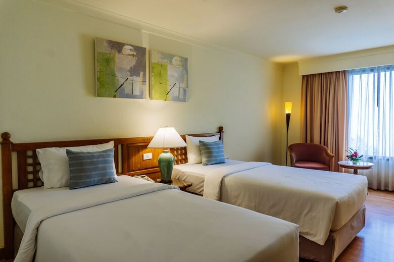 Silom Serene Hotel