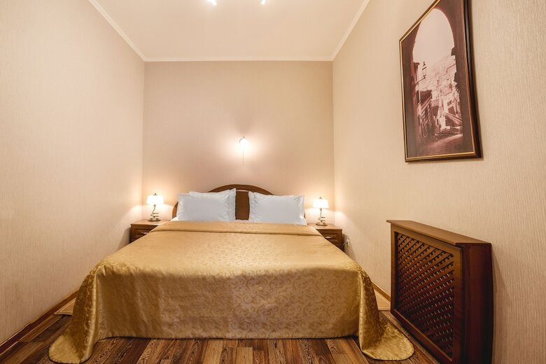 Gratz Hotel