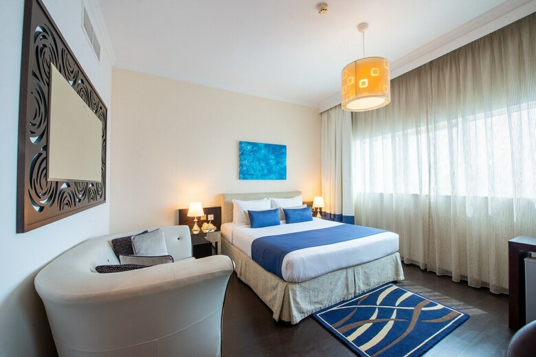 Aparthotel First Central Hotel Suites