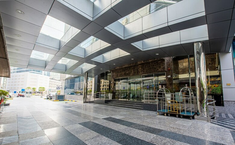 Aparthotel First Central Hotel Suites