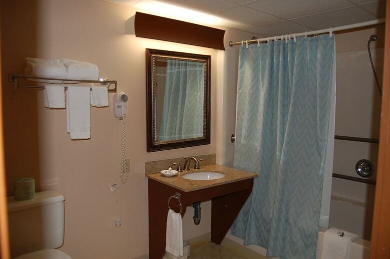 Hotel Tidewater Inn