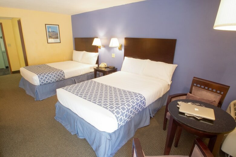 Hotel Tidewater Inn