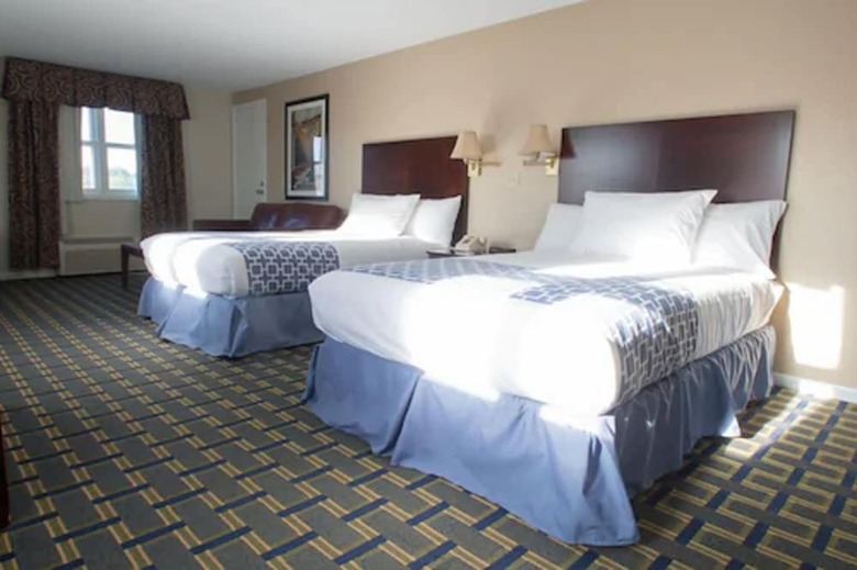 Hotel Tidewater Inn
