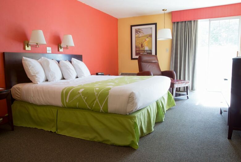 Hotel Tidewater Inn