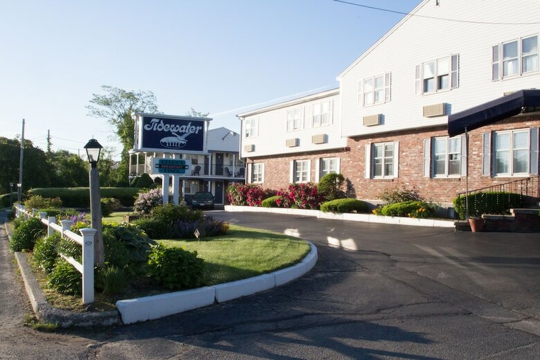 Hotel Tidewater Inn