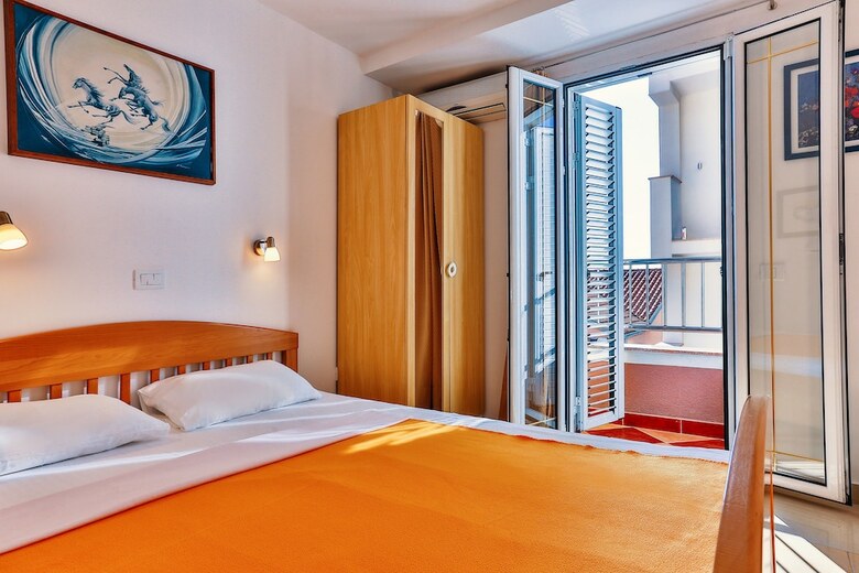 Bed & Breakfast Apartmani Luka - Vila Brzulovi?