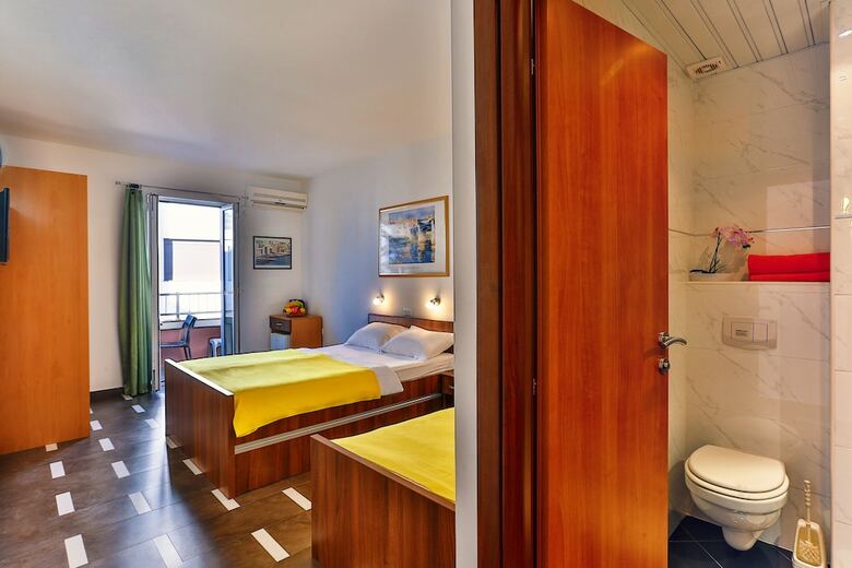 Bed & Breakfast Apartmani Luka - Vila Brzulovi?