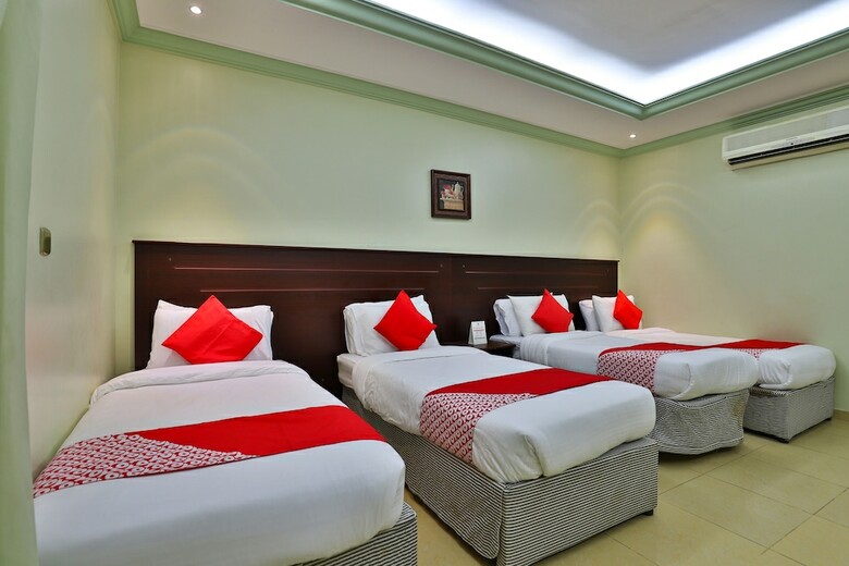 Oyo 425 Hotel Manazil Alfouz