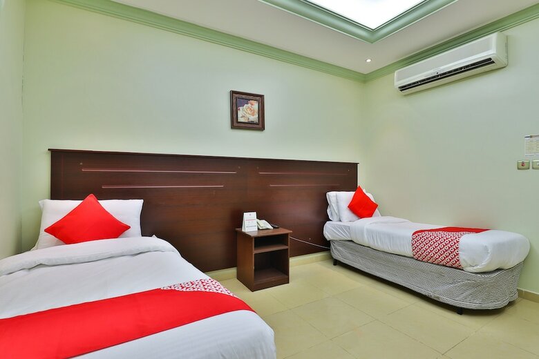 Oyo 425 Hotel Manazil Alfouz